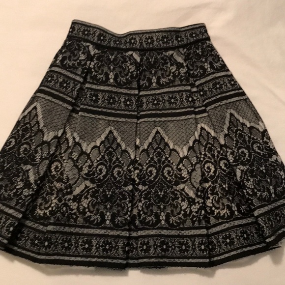 Maje Jour Black Lace Skirt w Pockets Sz 0 - Picture 2 of 7